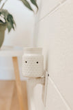 DIFFUSEUR À PASTILLES DE CIRE MURAL - HOBNAIL (Blanc) // MARÉE CHANDELLES