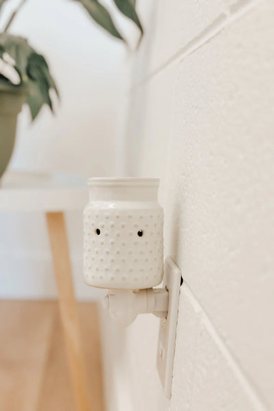 DIFFUSEUR À PASTILLES DE CIRE MURAL - HOBNAIL (Blanc) // MARÉE CHANDELLES