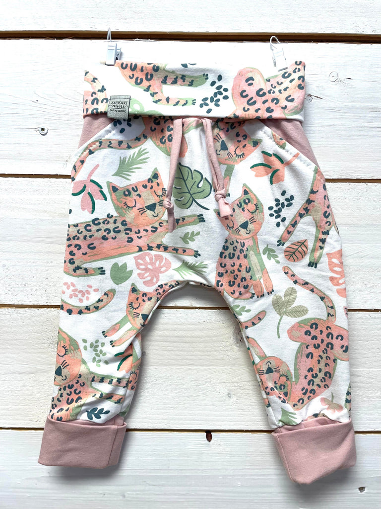 PANTALON ÉVOLUTIF - ROARRR (GUÉPARDS ROSE) // MERAKI MINI